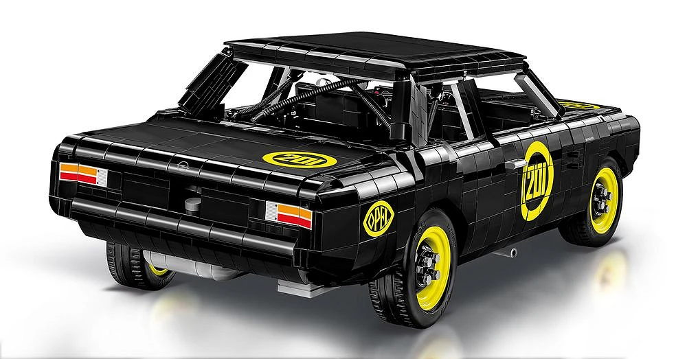 COBI Opel Rekord C Schwarze Witwe – Bild 3