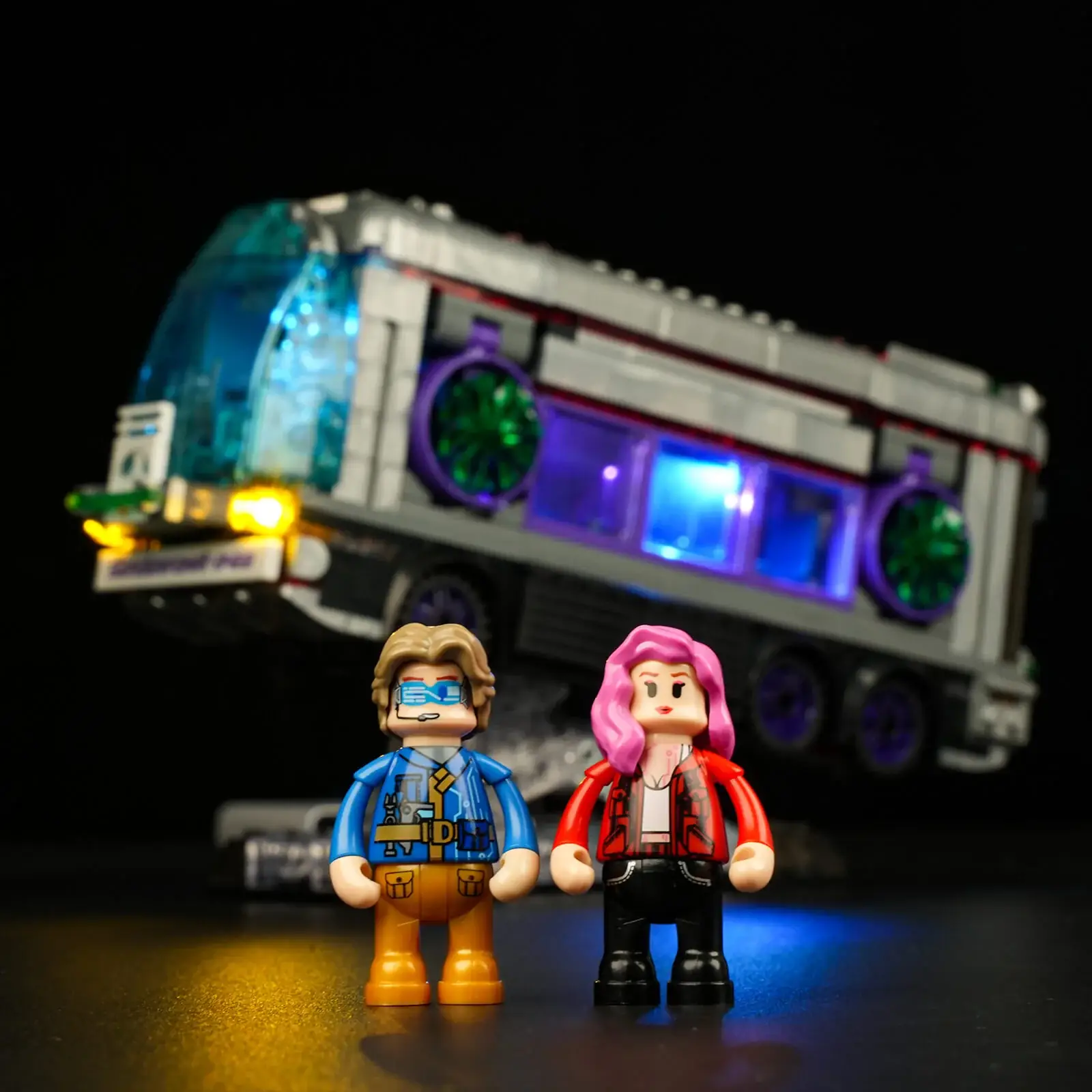 Lumibricks 17003 Future Bus mit LED | 605 Teile Cyberpunk – Bild 11