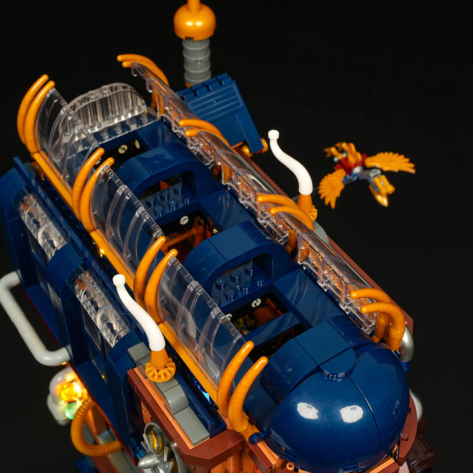 Lumibricks L9103 Alchemist's Moving Castle mit LED | 2690 Teile – Bild 12