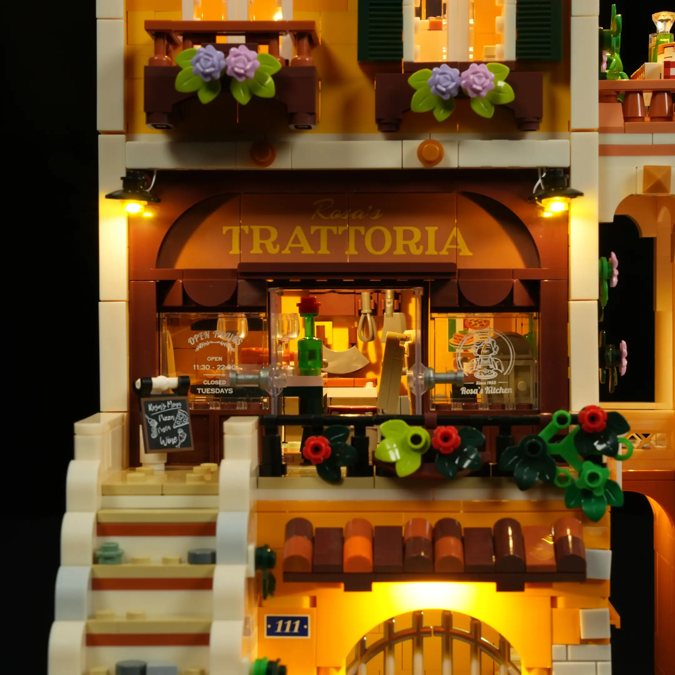 Lumibricks 15010 Italian Homestyle Restaurant mit LED | 2868 Teile – Bild 14