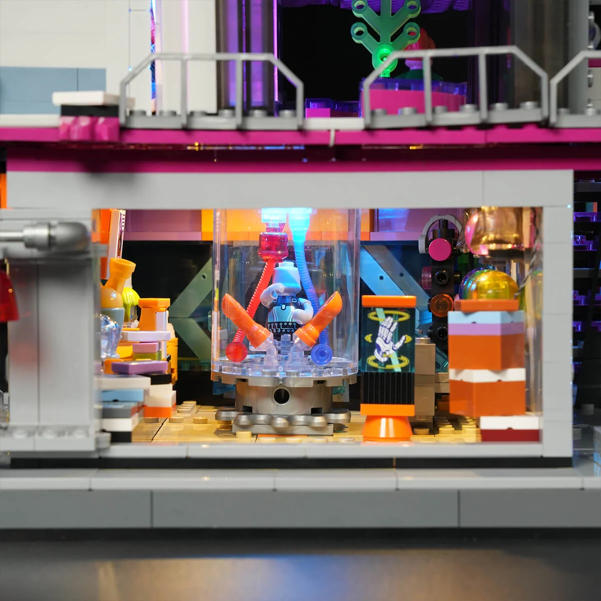Lumibricks 17007 Cyber Couture Galleria | 2701 Teile LED – Bild 10